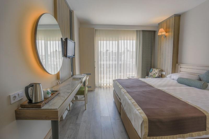 Ilica  Thalia Beach Resort Hotel מראה חיצוני תמונה